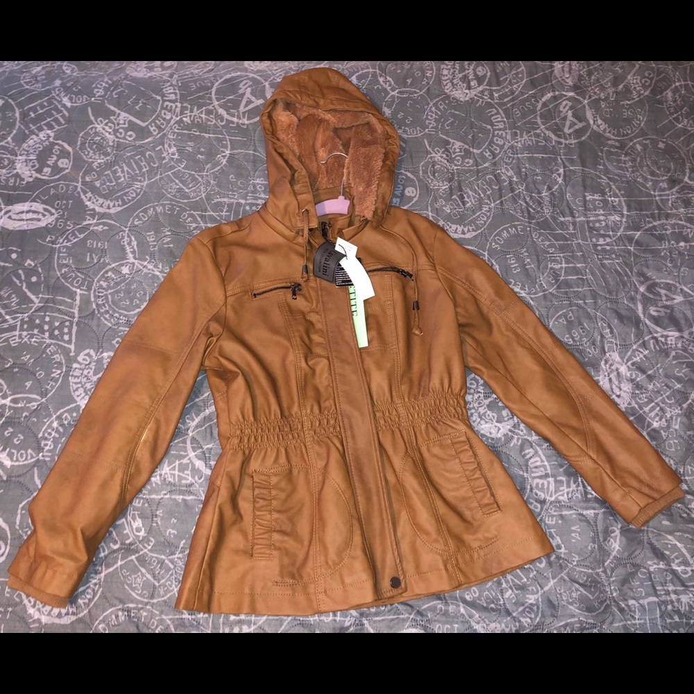Catalonia Petite Leather Jacket